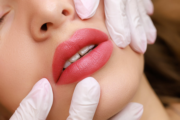 Lip pigments